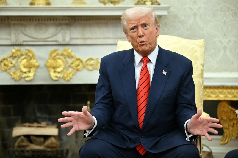 İran məhv olub - Tramp