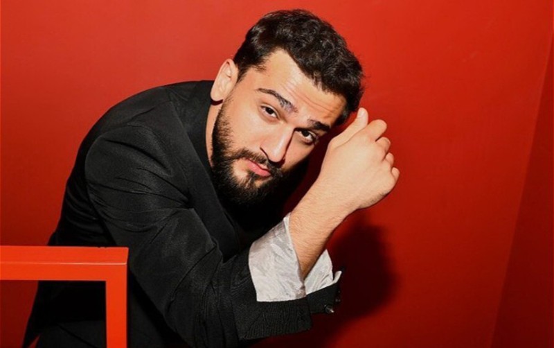 Jony səsini itirdi, konsertləri təxirə salındı