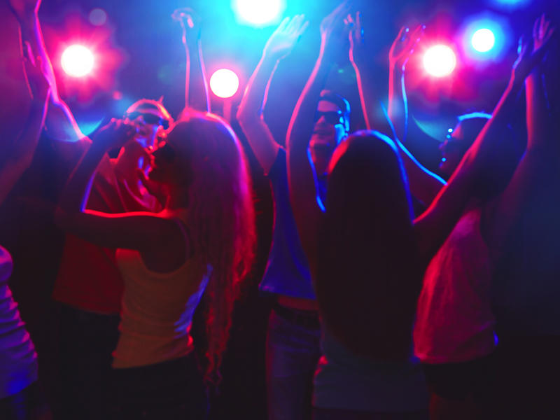 Bu restoran gecə 4-ə qədər...