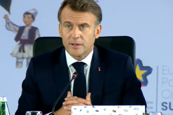 Fransa İranla müharibədə iştirak etmir - Makron