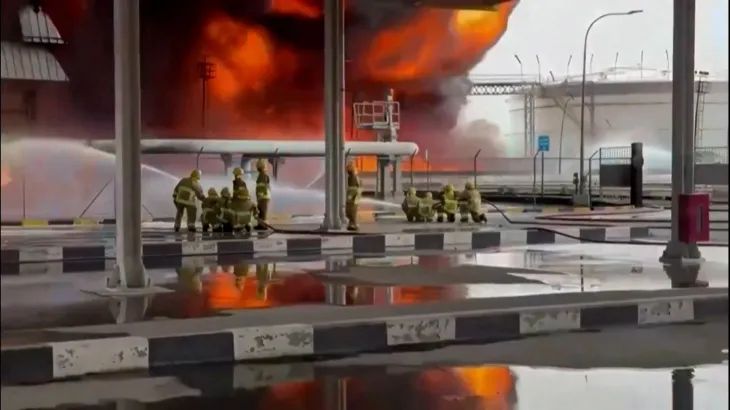 İran Küveyt Beynəlxalq Hava Limanını vurdu