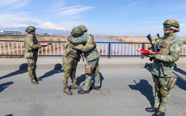 Qardaşlarımız gəldi... - FOTOLAR