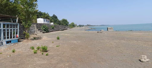 Lənkəranda dəniz sahili çirklənir - FOTO