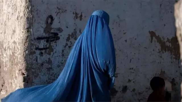 Əfqanıstanda geyim qaydaları sərtləşdirildi