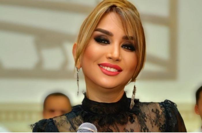 Jurnalist əməkdar artisti rüsvay etdi: “Başdan-ayağa botoks, dolğu, süni...”