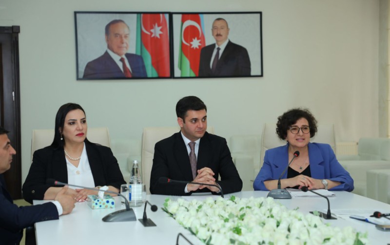 “Mediada Azərbaycan dili” proqramı çərçivəsində növbəti təlim - FOTOLAR