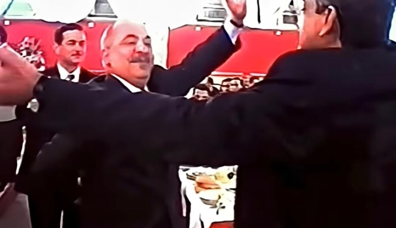 Yaşar Nuri və Rasim Balayevin unudulmaz rəqsi - VİDEO