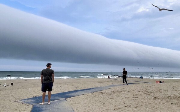 Qara dəniz üzərində nadir atmosfer hadisəsi