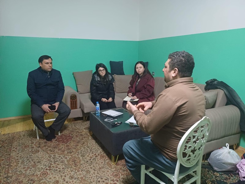 Övladının dəfnində canlı yayım açan 9 uşaq atası nəzarətə götürüldü