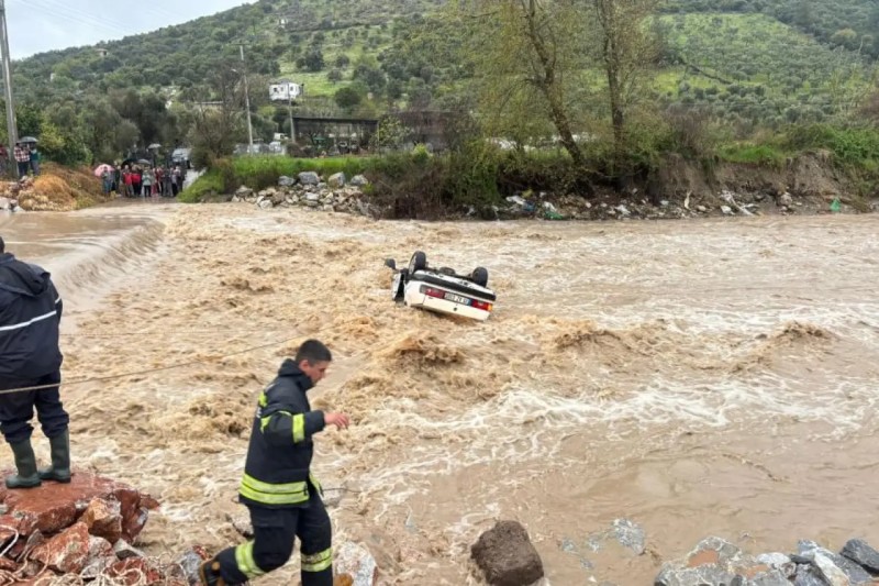 Sitalçayda təxliyə işləri aparılır - FOTO