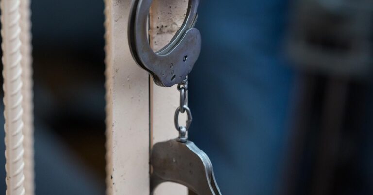 60 nəfər saxlanıldı