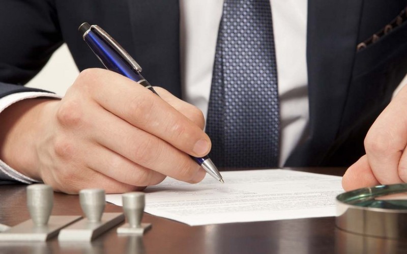 Azərbaycanda vəzifəli şəxslər cərimələndi