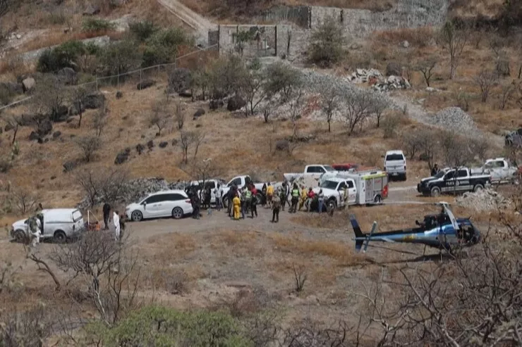 Yeddi nəfəri öldürüb qalıqlarını yola atdılar