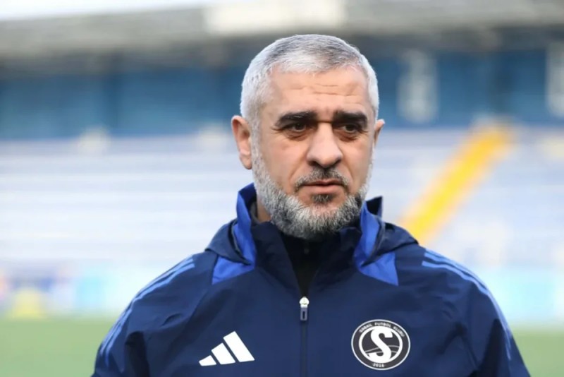 Baş məşqçi dörd oyunluq cəza aldı 