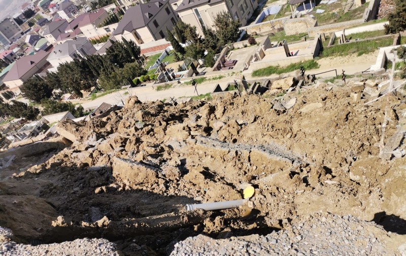 Bu ərazidə sürüşmə var - FOTO