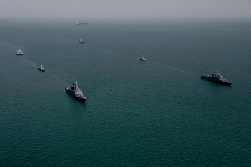 Hörmüz boğazı ABŞ gəmiləri üçün açıqdır - İran rəsmisi