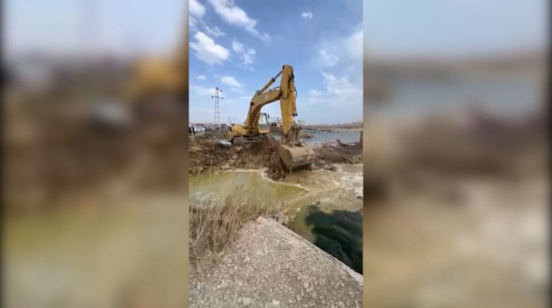 ADSEA-nın tabeli qurumları ərazilərdə yığılan yağış sularının kənarlaşdırılması işlərini davam etdirir – VİDEO