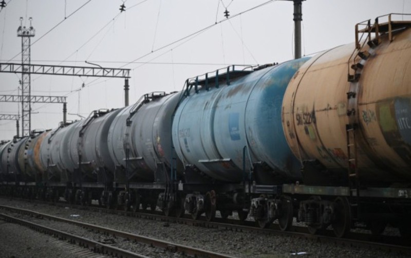 Azərbaycan Ermənistana 900 tona yaxın dizel göndərdi - YENİLƏNİB