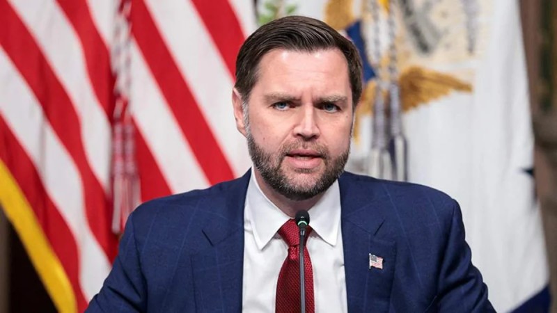 Vens ABŞ və İran danışıqlarının təşkilində əsas rol oynayıb