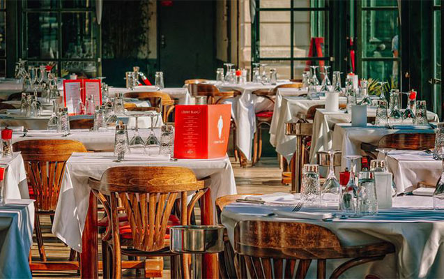 İtkin kimi axtarılırdı - Restoranda ölübmüş