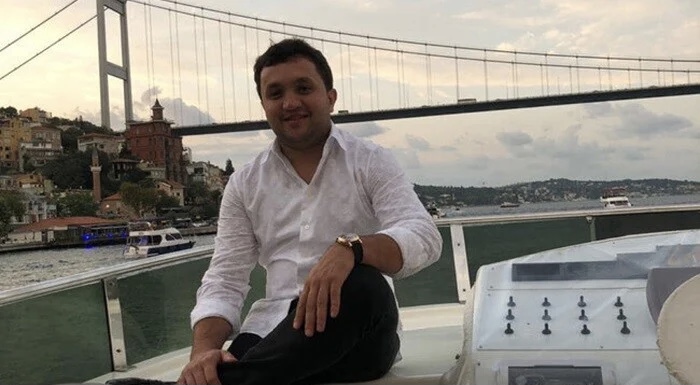 1 milyonluq dələduzluq: məmur oğlu hakim qarşısında...