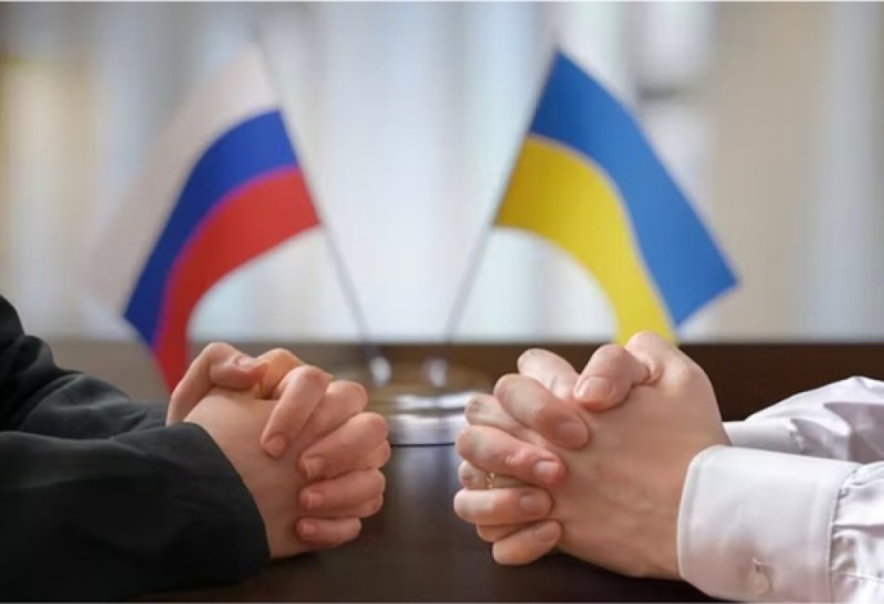 Rusiya-Ukrayna cəbhəsində atəşkəs başlayıb