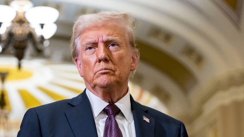 ABŞ Hörmüz boğazının minalardan təmizlənməsinə başlayır