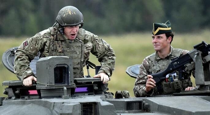 Boris Conson Ukraynada cəbhə xəttində