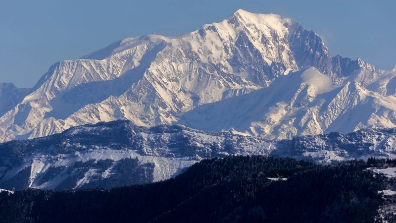 Naxçıvana qar yağır