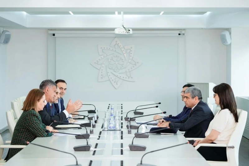 Anar Əliyev BP-nin regional prezidenti ilə yeni birgə layihələri müzakirə edib - FOTO