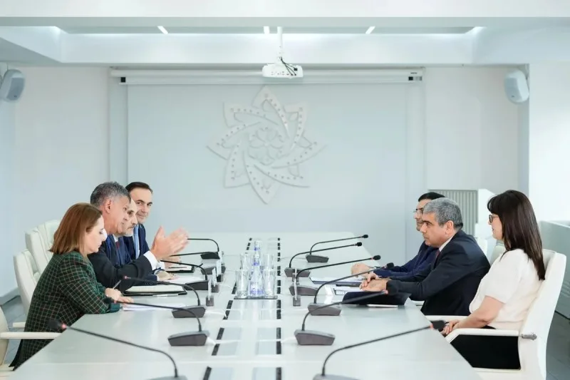 Anar Əliyev BP-nin regional prezidenti ilə yeni birgə layihələri müzakirə edib - FOTO