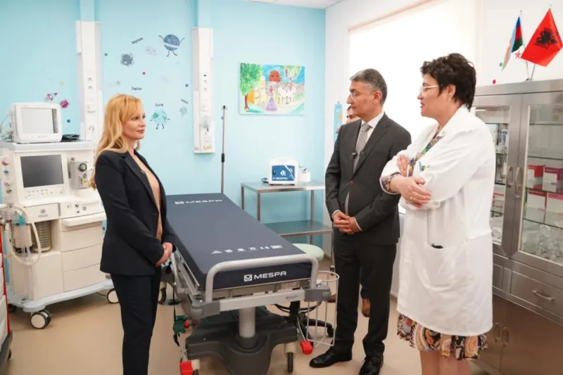 Leyla Əliyevanın təşəbbüsü: Albaniyada xəstəxananın pediatrik sedasiya otağı istifadəyə verildi