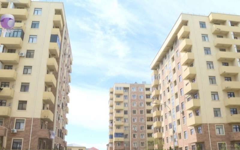 Şəhid ailələri üçün tikilən bina TƏHLÜKƏDƏ - VİDEO