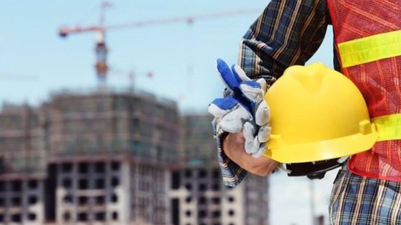 Əmək bazarında gizli problem: İşçilərin hüquqları niyə pozulur?