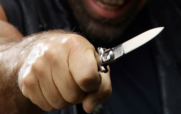 Qardaşını körpəsinin gözü qarşısında qətlə yetirdi - 32 bıçaq zərbəsi...