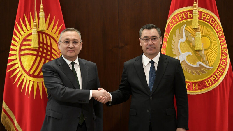 Japarov Masadıkovu qəbul etdi