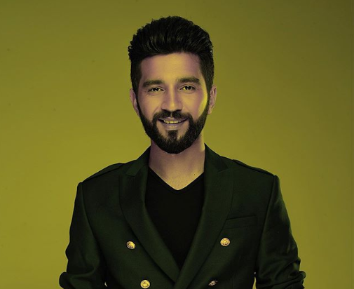 Əhməd qız atası olacaq