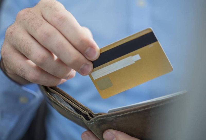 Kartla ödəniş edənlərə PİS XƏBƏR