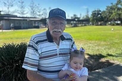 91 yaşında ilk dəfə baba oldu