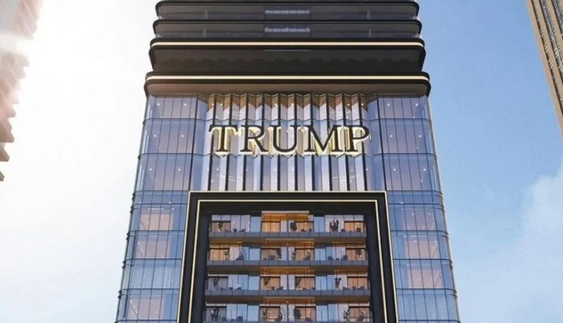 Trampın ailəsi qonşu ölkədə 70 mərtəbəli göydələn TİKİR