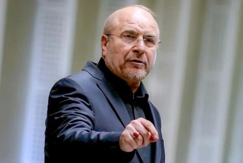 İran parlamentinin sədri: ABŞ bizdən güclüdür