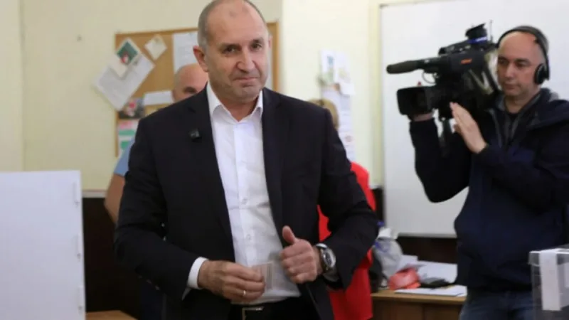 Radevin partiyası seçkilərdə liderdir