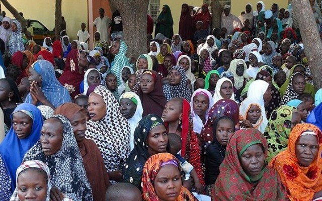 Boko-Haram 400-dən çox qadın və uşağı girov götürdü