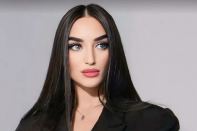 Alyona Əliyeva Dövlət Uşaq Filarmoniyasının solo konsertində 