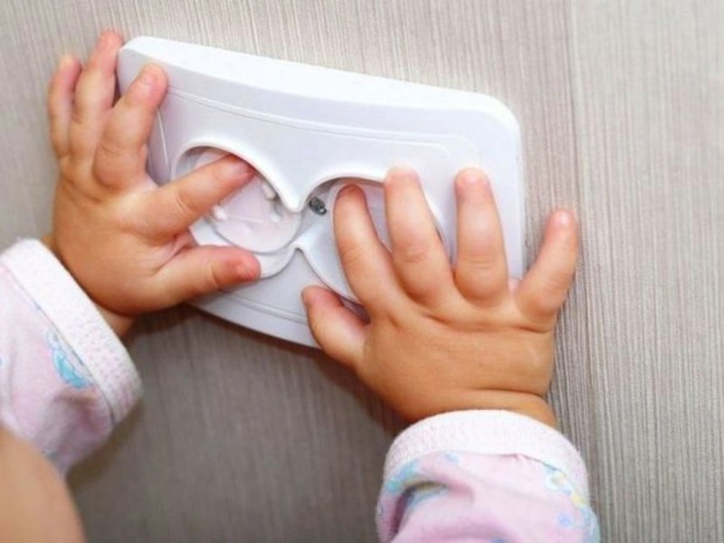 6 yaşlı uşaq elektrik cərəyanı vurdu - Öldü