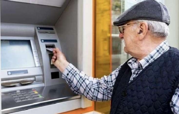 Pensiya alanların NƏZƏRİNƏ