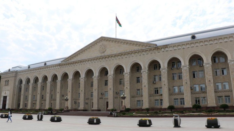 Prokuroluq Gəncə İcra Hakimiyyətində ARAŞDIRMA APARIR