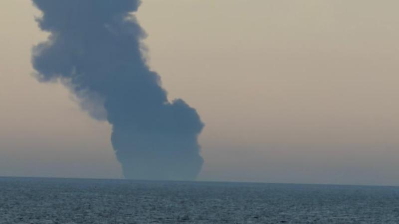 Daha bir İran gəmisi hədəf alındı