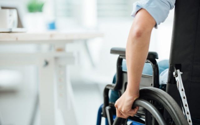 Əlillik üçün müalicə müddəti tələb olunmayan xəstəliklər hansılardır?