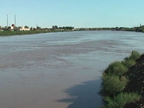 Kür yenə daşdı: sakinlər təxliyə olunur